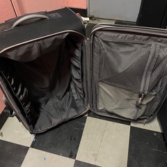 《未使用》Eddie Bauer ソフトキャリーケース（大型）の画像