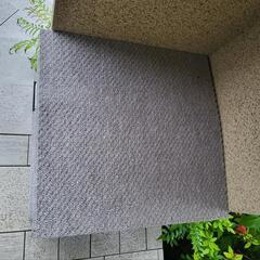 タイル カーペット 50x50 70枚余り