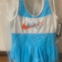 子供服　
水着　100