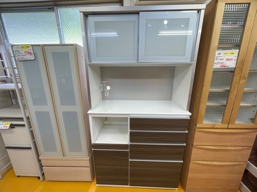 リサイクルサービス八光】幅100.2㎝松田家具2口コンセント付き