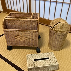 収納テッシュケース、ゴミ箱まとめての画像