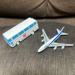 ミニカーほか詰め合わせの画像