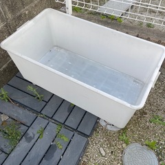 衣装ケース