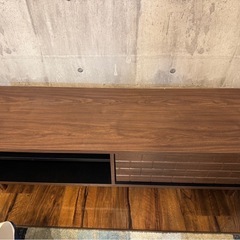 テレビボード