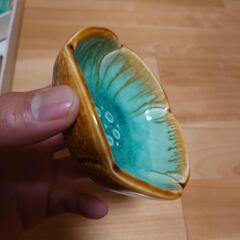 昭和レトロ　瀬戸焼　貫入陶器　梅小鉢セット　5個の画像