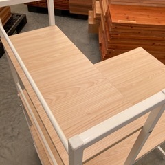 【kj149】美品 横幅90cm システムラック ラック付きデスク ワークデスク パソコンデスク　テーブル 勉強机 在宅ワーク ナチュラル　検)一人暮らし　ファミリー　冷蔵庫　洗濯機　オフィス　事務　テーブル　ラック　収納　家具　ソファ　キッチンの画像