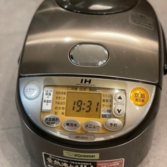 象印　炊飯器の画像