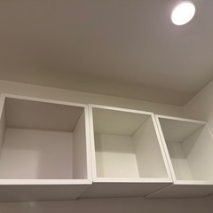IKEAのボックス型シェルフEKET白3個