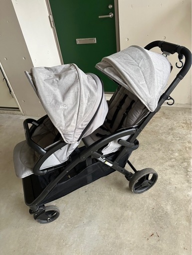 二人乗りベビーカー