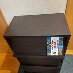 ブックシェルフ　本棚　　差し上げます
の画像