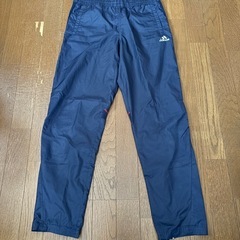 adidas ウインドパンツ
