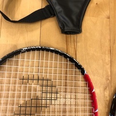 値下げSrixon Revo 21 テニスラケット 2本セットの画像