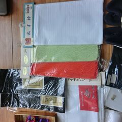 ④◎和風の小物、◎約１００点程、◎かなり有ります（装飾品、福助足袋、等）詳しくはわかりません、★未使用、未開封、大量含む、画像参照★お手数をおかけしますプロフィール必読ですの画像