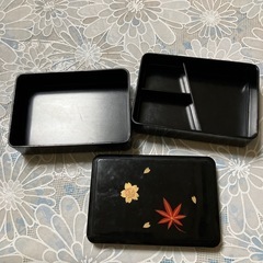 弁当箱の画像