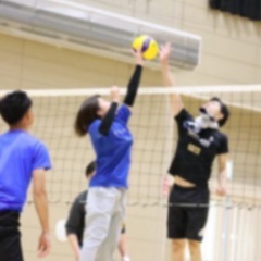 【🏐バレーボール仲間募集！大会出場目標／20〜30代・未経…