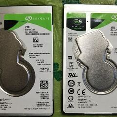 【2.5インチHDD】2TBと1TB Seagate 7mm厚(...