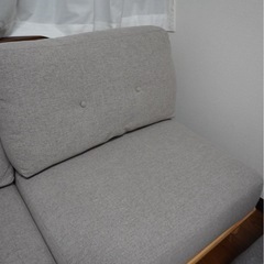 大きめのソファ（2個セット）の画像