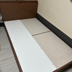 ベットフレーム(セミダブル)