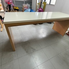パソコンデスク