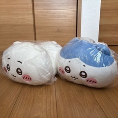 ちいかわ・ハチワレのもっちる ねそべりBIGぬいぐるみ　2体セット