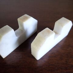 石の置物　秋芳洞の画像