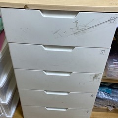 取り引き決定しました。収納棚0円