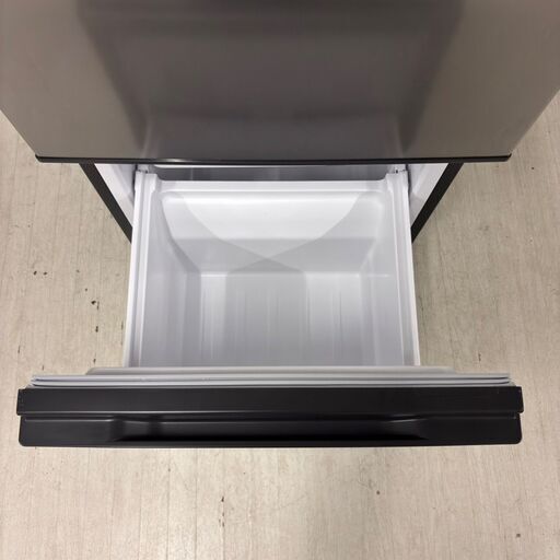  23684  一人暮らし2D冷蔵庫 AQUA 2023年製 135L ◆大阪市内・東大阪市他 6,000円以上ご購入で無料配達いたし
