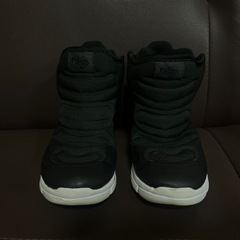 NIKEキッズブーツの画像