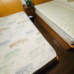 跳ね上げ収納　シングルベッド　ツイン　木製　ナチュラル　リフトア...
