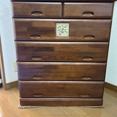 衣類収納たんす