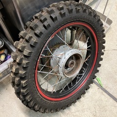 バイクftr223のリアタイヤホイール