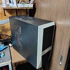 パソコン　サーバーPCの画像