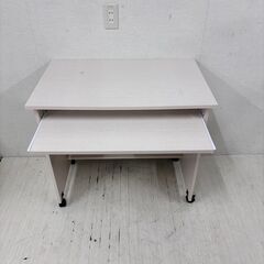  23664  キャスター付 引き出しテーブル付き デスク 幅80㎝ NITORI   ◆大阪市内・東大阪市他 6,000円以上ご購入で無料配達いたします！◆ ※高槻・枚方方面◆西宮・尼崎方面◆生駒方面　それぞれ条件付き無料配送あり！            の画像
