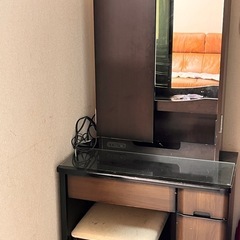 ドレッサー　15日まで引き取り限定の画像