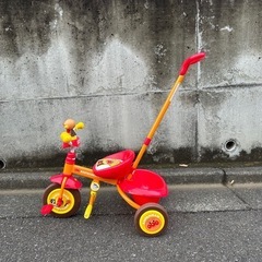 【ほぼ新品】アンパンマン三輪車の画像