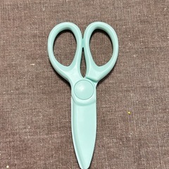 コクヨはじめてハサミ右利き用の画像