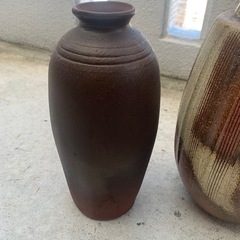焼き物　花瓶　２個の画像