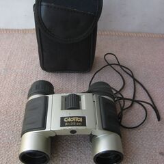 ★giottos 　　双眼鏡　 ８×２２ DH　ケース付き　　中古