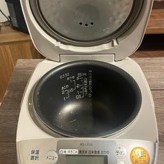 炊飯器の画像