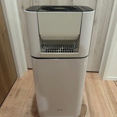 2021年製 サーキュレーダー衣類乾燥除湿機 IJD-150-W