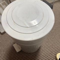 ゴミ箱