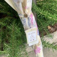 新品未使用！フランフラン　晴雨兼用！お花柄　長傘の画像