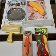 【未使用品】のり巻 ミニオムレツ　落とし蓋　缶切り スプーン 台...