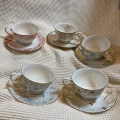 コーヒーカップ   &  ソーサー  5客セット