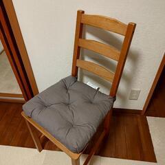 IKEA ダイニングチェアの画像