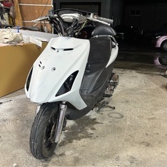 アドレスv125s 外装塗ります。