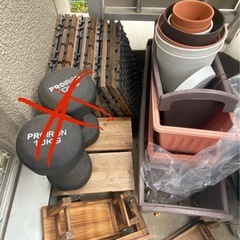 鉢、庭づくり道具等まとめ売り