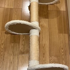【無料】キャットタワー（突っ張り型）お譲りします 