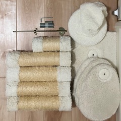 【無料】キャットタワー（突っ張り型）お譲りします の画像