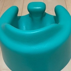 BUMBO ベビーソファー　ベビーチェア　テーブル付き　美品　アクア（エメラルドグリーン）　緑の画像